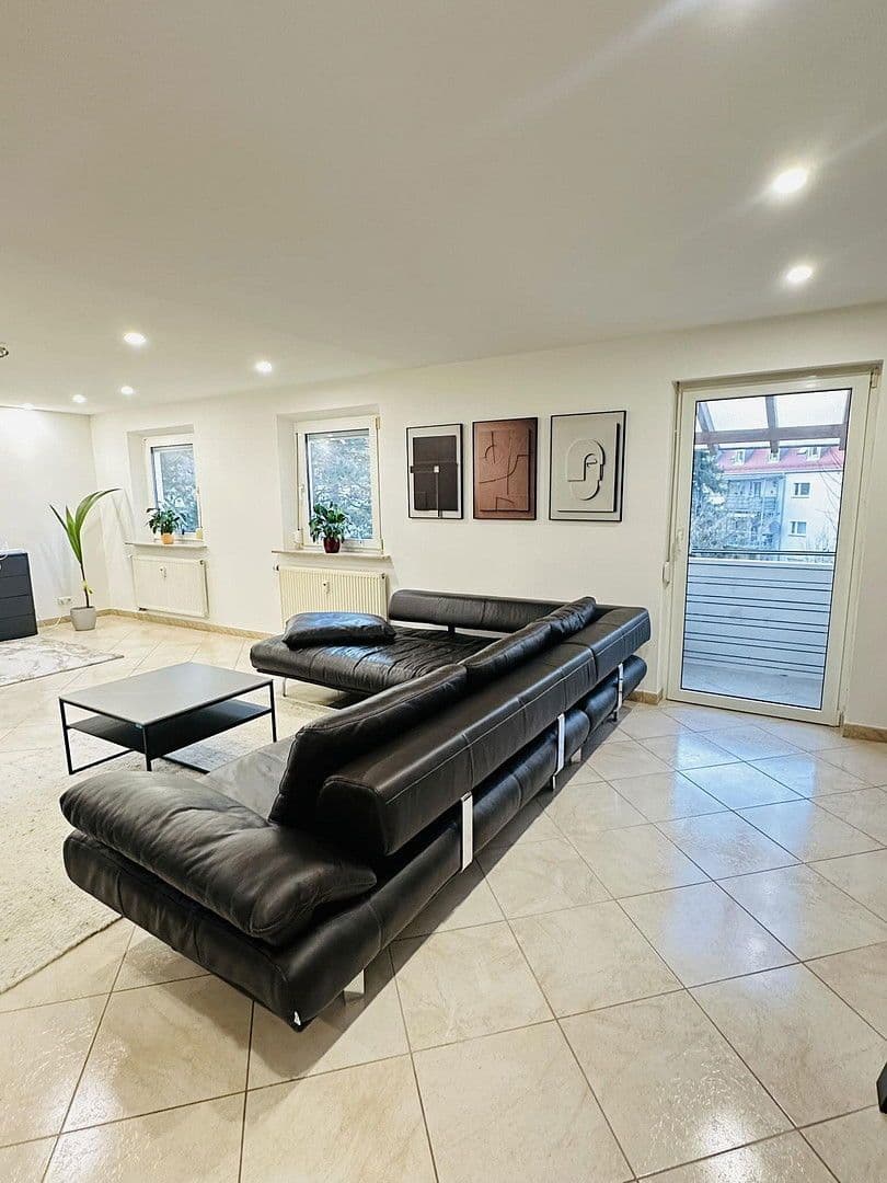 Prodej bytu 2+1 72 m², Nürnberg, Bavorsko Prodej bytu 2+1 72 m², Nürnberg, Bavorsko