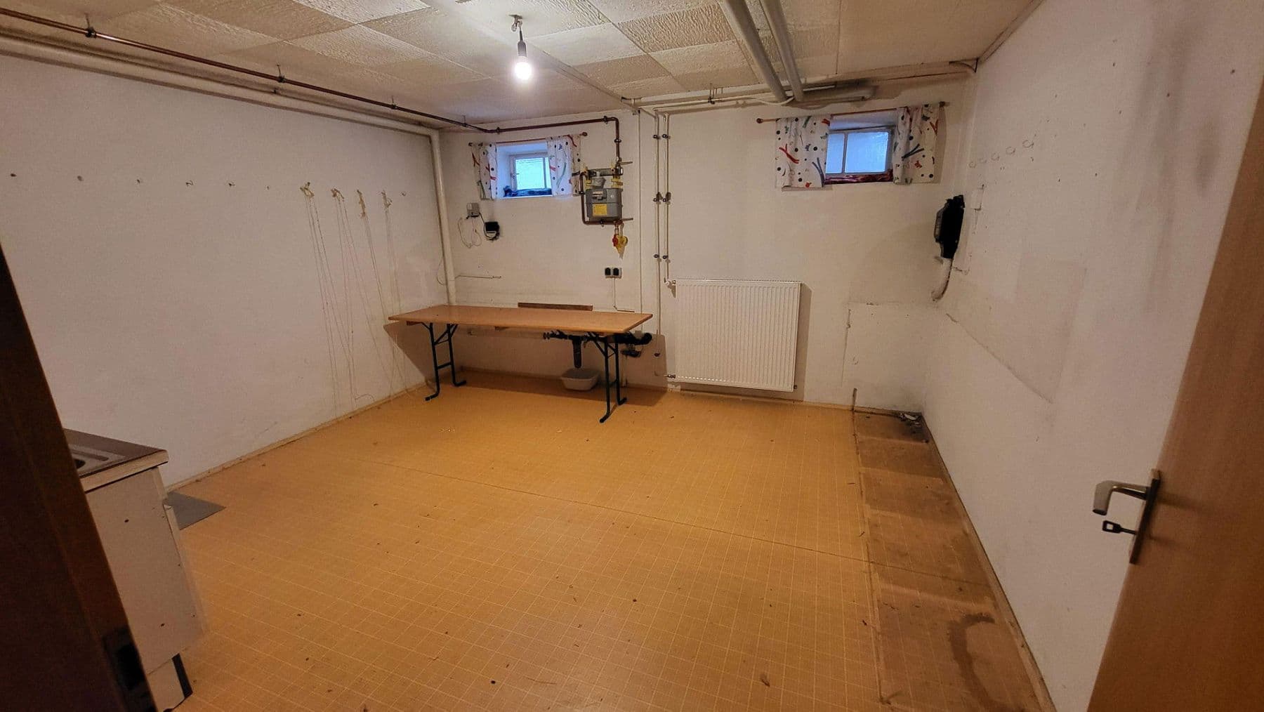 Prodej domu 195 m², pozemek 356 m², Am Waldfrieden 38, Oftersheim, Bádensko-Württembersko Prodej domu 195 m², pozemek 356 m², Am Waldfrieden 38, Oftersheim, Bádensko-Württembersko