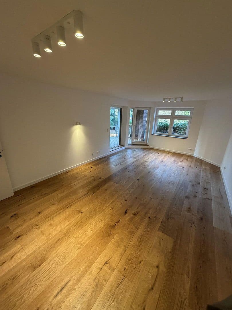 Prodej bytu 3+1 77 m², Schwachhauser Heerstr. 349, Bremen, Bremen Prodej bytu 3+1 77 m², Schwachhauser Heerstr. 349, Bremen, Bremen