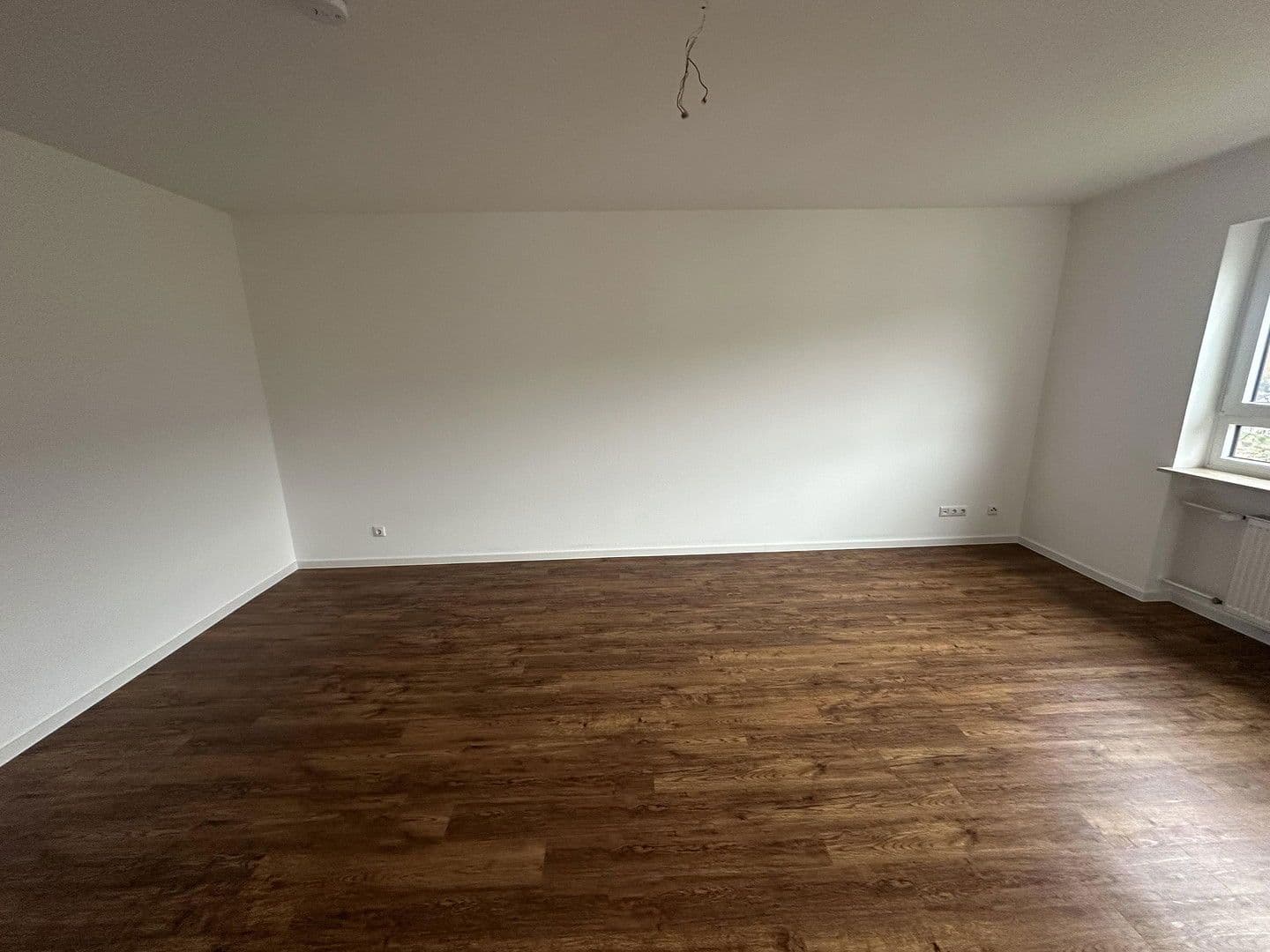 Pronájem bytu 3+1 107 m², Laudenbach, Bavorsko Pronájem bytu 3+1 107 m², Laudenbach, Bavorsko