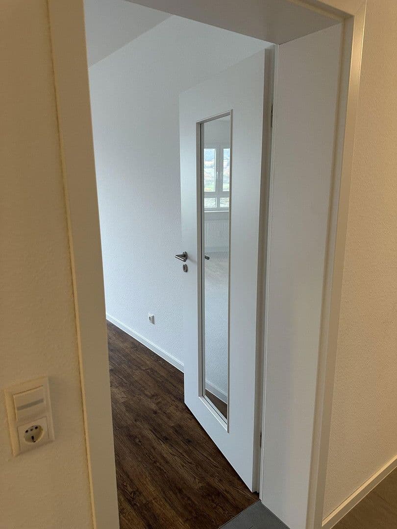 Pronájem bytu 3+1 107 m², Laudenbach, Bavorsko Pronájem bytu 3+1 107 m², Laudenbach, Bavorsko