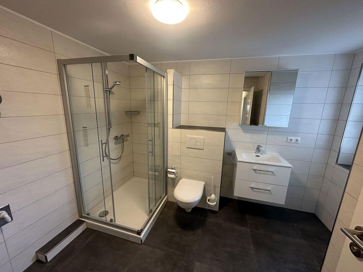 Pronájem bytu 3+1 107 m², Laudenbach, Bavorsko Pronájem bytu 3+1 107 m², Laudenbach, Bavorsko
