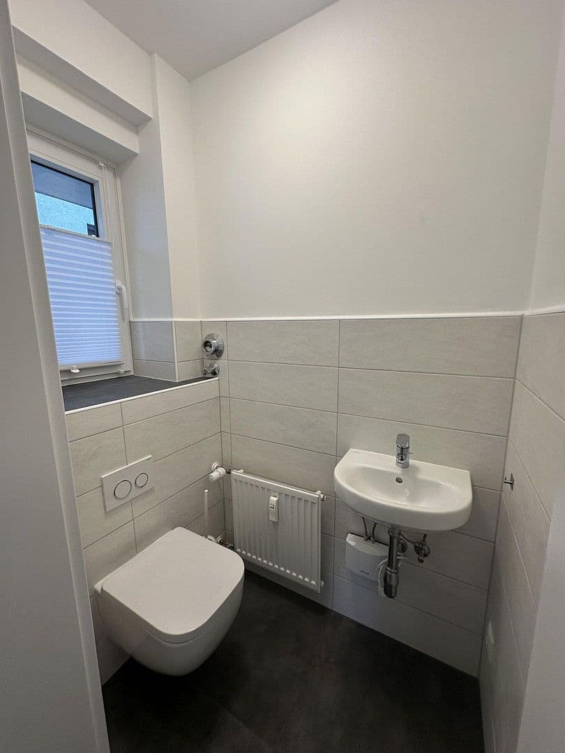 Pronájem bytu 3+1 107 m², Laudenbach, Bavorsko Pronájem bytu 3+1 107 m², Laudenbach, Bavorsko