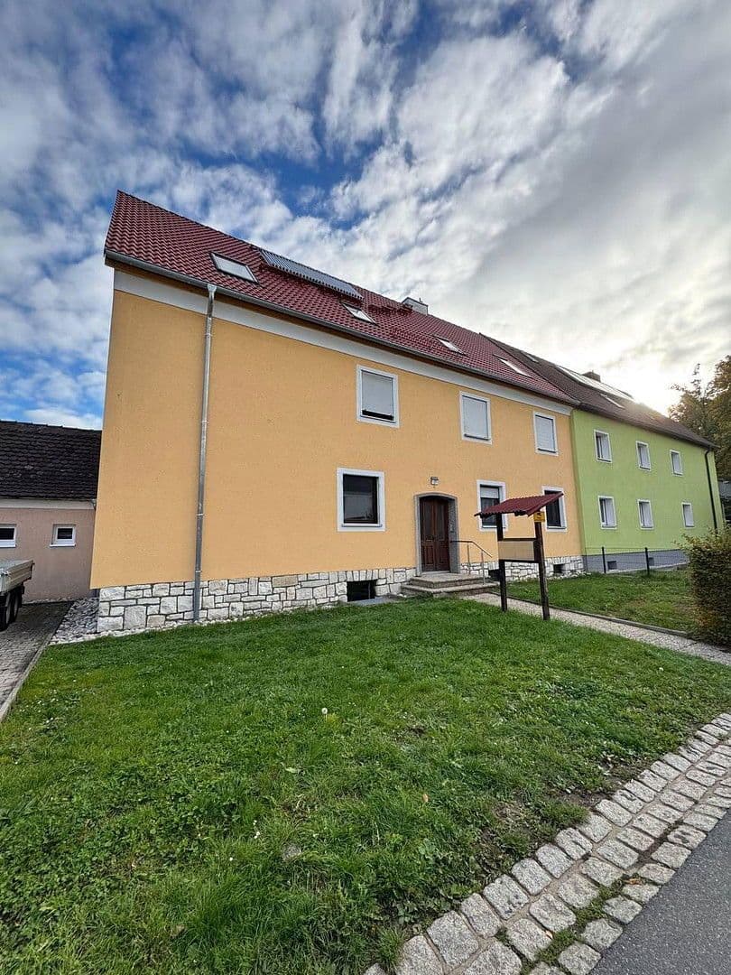Prodej bytu 2+1 49 m², Franz-Fischer-Strasse 17, Sulzbach-Rosenberg, Bavorsko Prodej bytu 2+1 49 m², Franz-Fischer-Strasse 17, Sulzbach-Rosenberg, Bavorsko