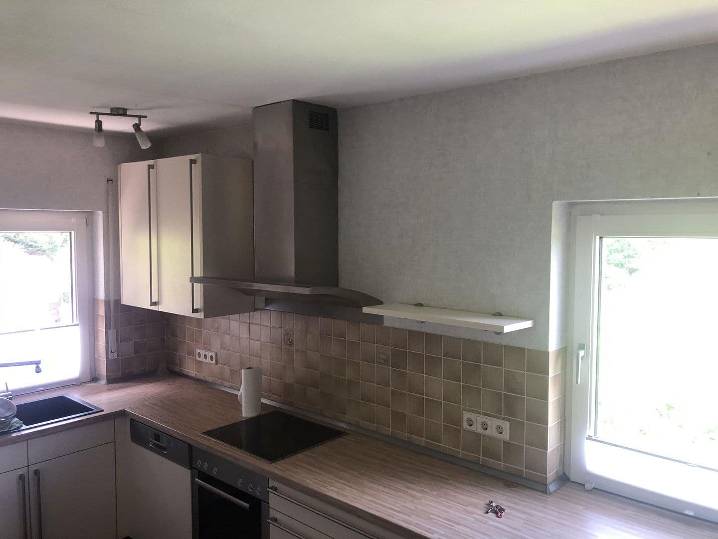 Prodej domu 250 m², pozemek 1.600 m², Ölberg 25, Nentershausen, Hessen Prodej domu 250 m², pozemek 1.600 m², Ölberg 25, Nentershausen, Hessen