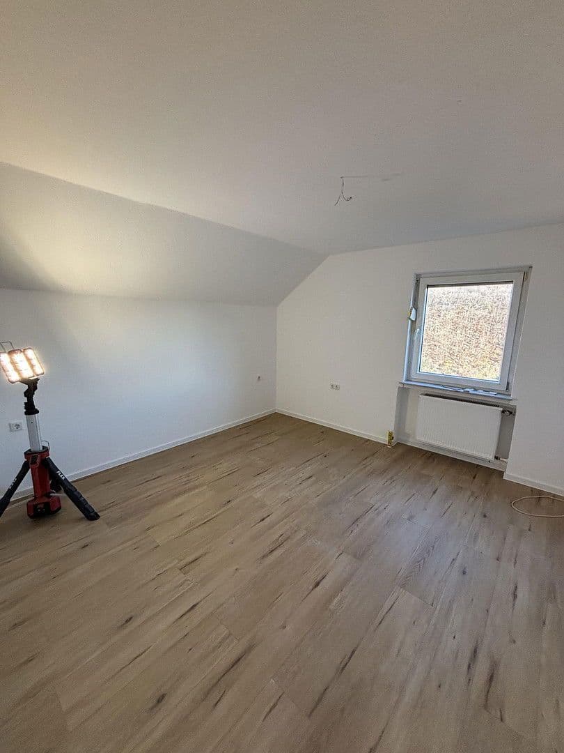 Pronájem bytu 3+1 70 m², Langgöns, Hessen Pronájem bytu 3+1 70 m², Langgöns, Hessen