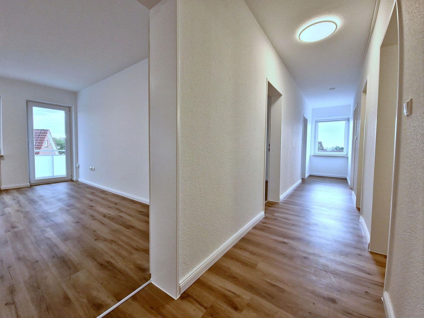 Prodej bytu 3+1 83 m², Harburger Straße, Stade, Dolní Sasko Prodej bytu 3+1 83 m², Harburger Straße, Stade, Dolní Sasko
