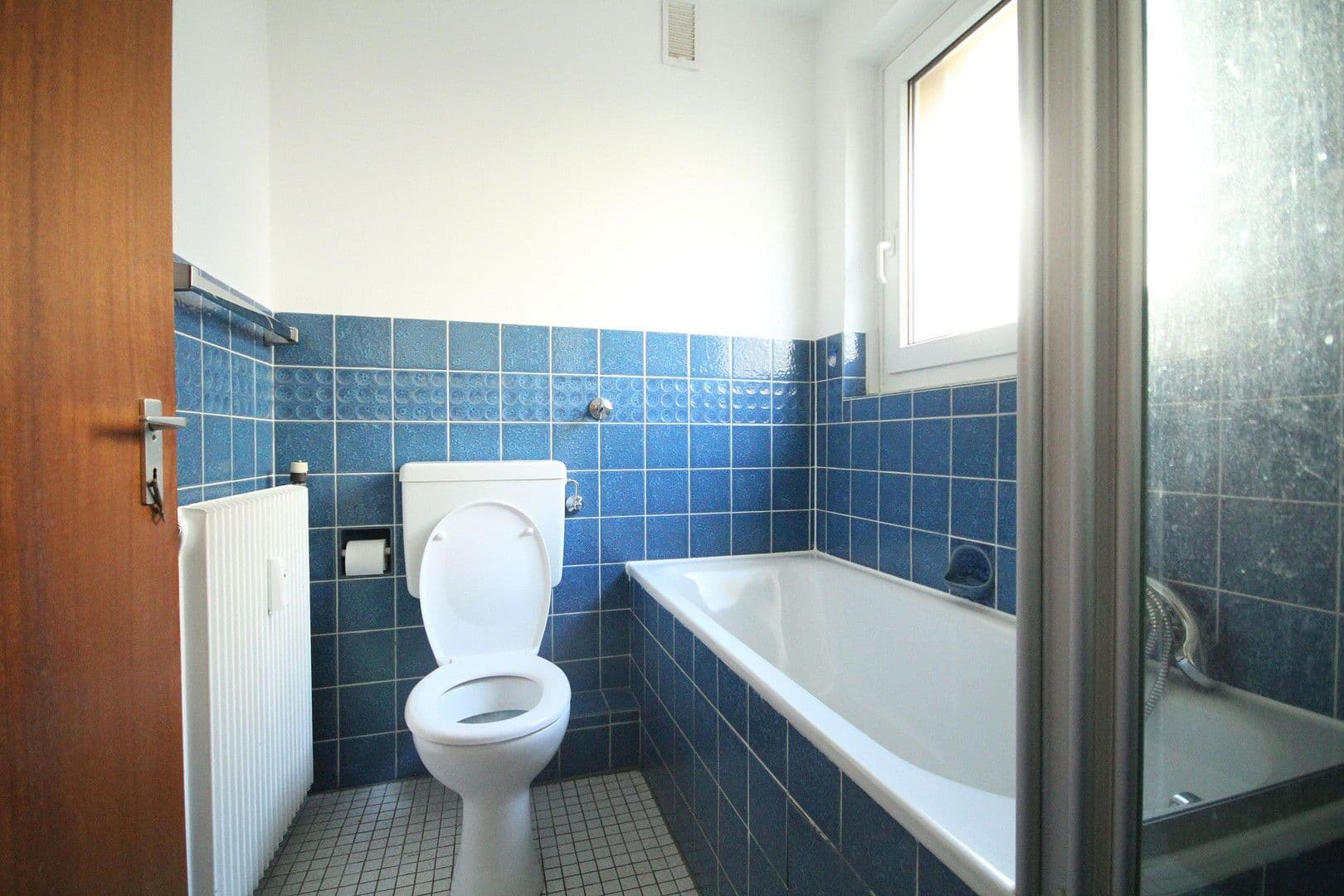 Pronájem bytu 3+kk 80 m², Bochumer Str. 72 a, Hattingen, Severní Porýní-Vestfálsko Pronájem bytu 3+kk 80 m², Bochumer Str. 72 a, Hattingen, Severní Porýní-Vestfálsko