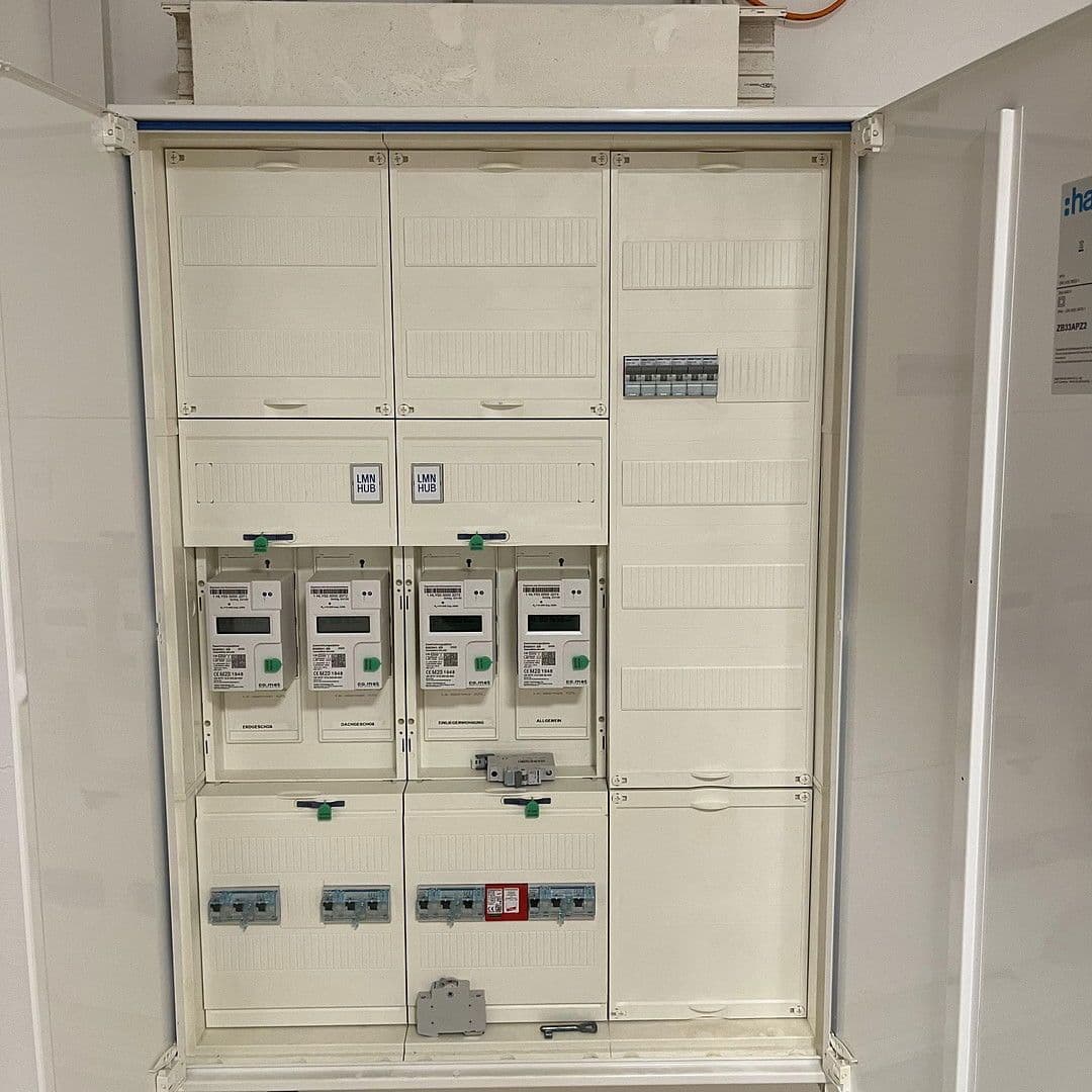 Prodej domu 307 m², pozemek 500 m², Auf der Adt 10, Saarbrücken, Země Sársko Prodej domu 307 m², pozemek 500 m², Auf der Adt 10, Saarbrücken, Země Sársko