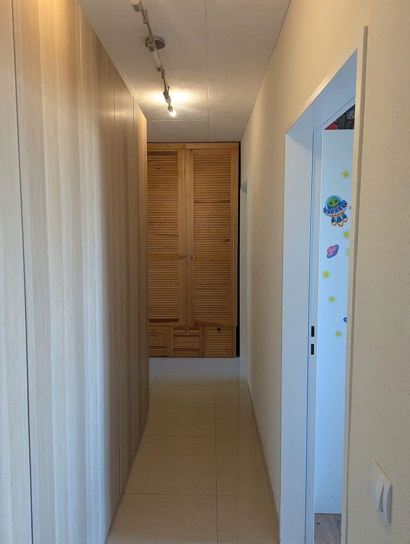 Prodej bytu 4+1 109 m², Neuss, Severní Porýní-Vestfálsko Prodej bytu 4+1 109 m², Neuss, Severní Porýní-Vestfálsko