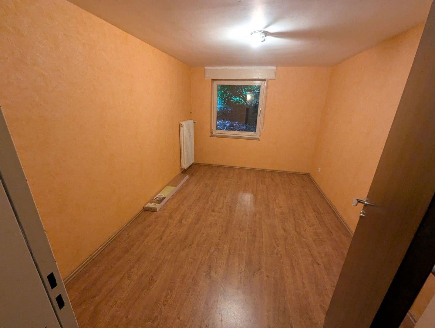 Prodej bytu 4+1 109 m², Neuss, Severní Porýní-Vestfálsko Prodej bytu 4+1 109 m², Neuss, Severní Porýní-Vestfálsko