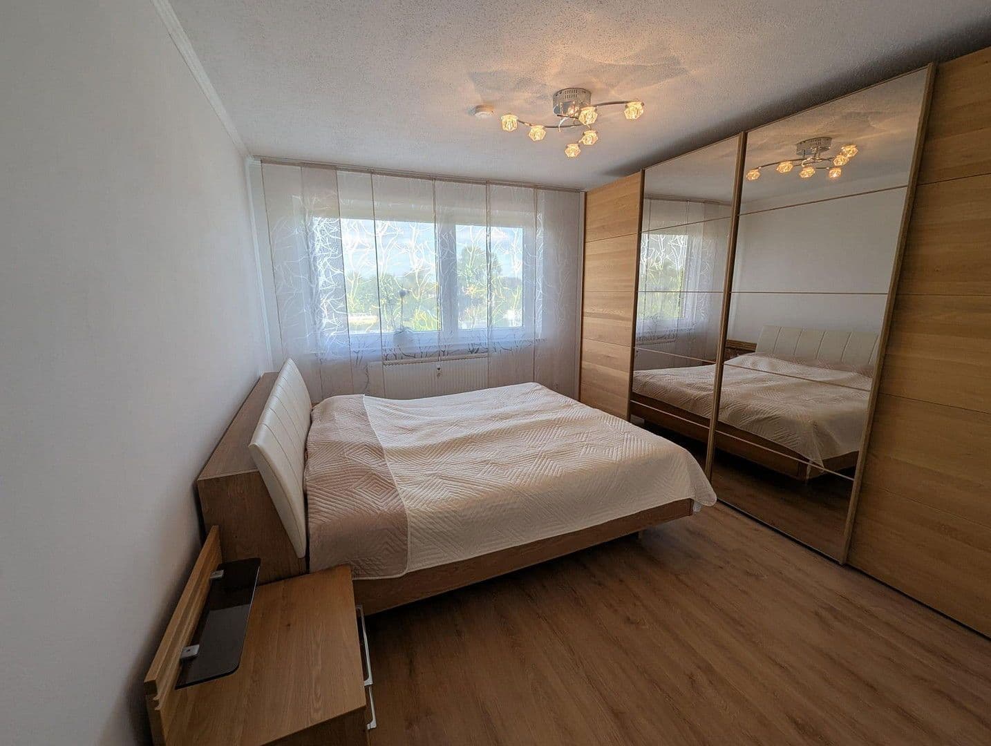 Prodej bytu 4+1 109 m², Neuss, Severní Porýní-Vestfálsko Prodej bytu 4+1 109 m², Neuss, Severní Porýní-Vestfálsko