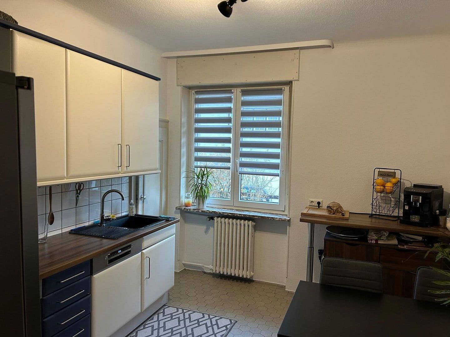 Pronájem bytu 3+1 100 m², Saarbrücken, Země Sársko Pronájem bytu 3+1 100 m², Saarbrücken, Země Sársko