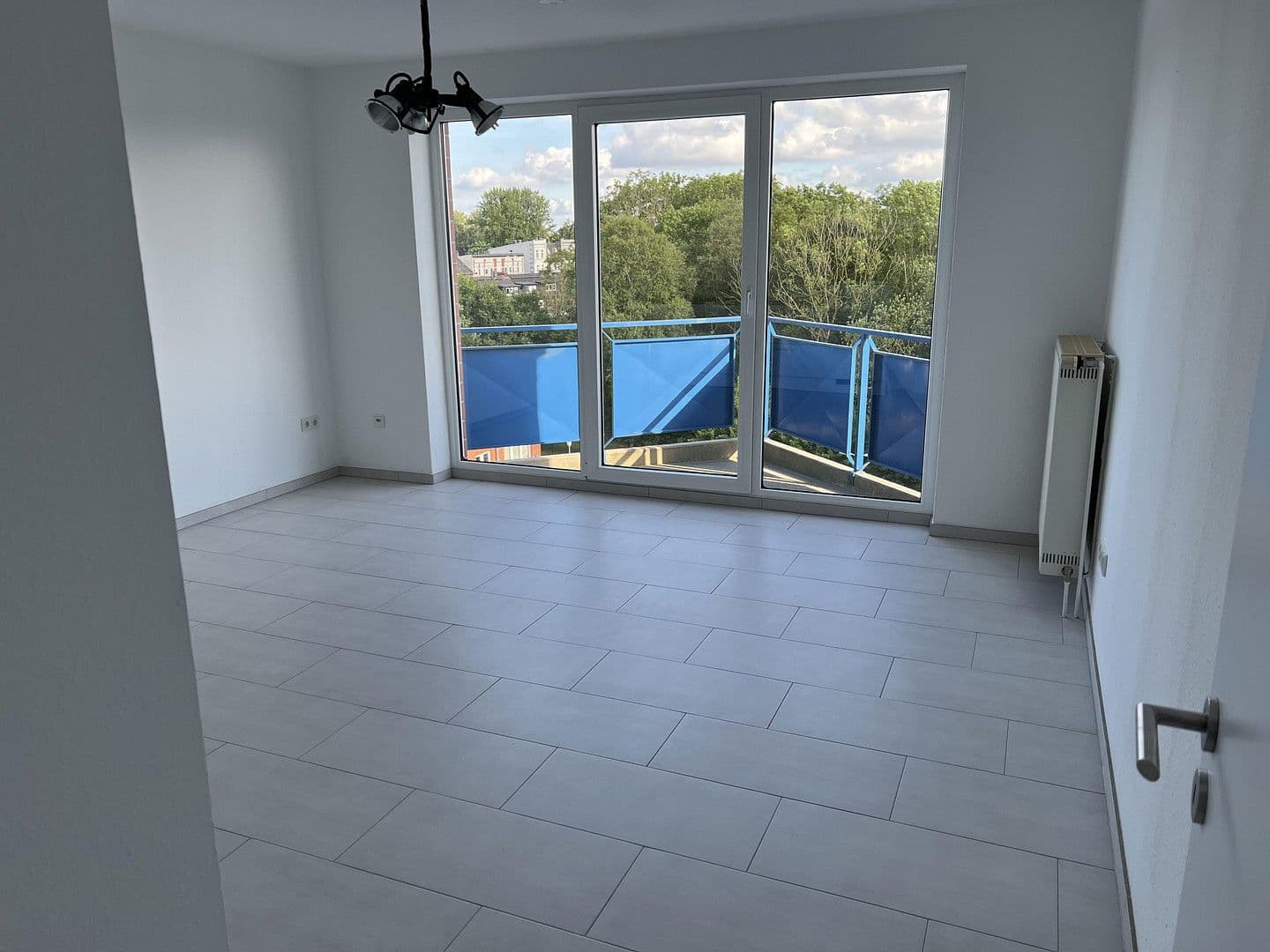 Pronájem bytu 1+kk 37 m², Wilhelmshaven, Dolní Sasko Pronájem bytu 1+kk 37 m², Wilhelmshaven, Dolní Sasko