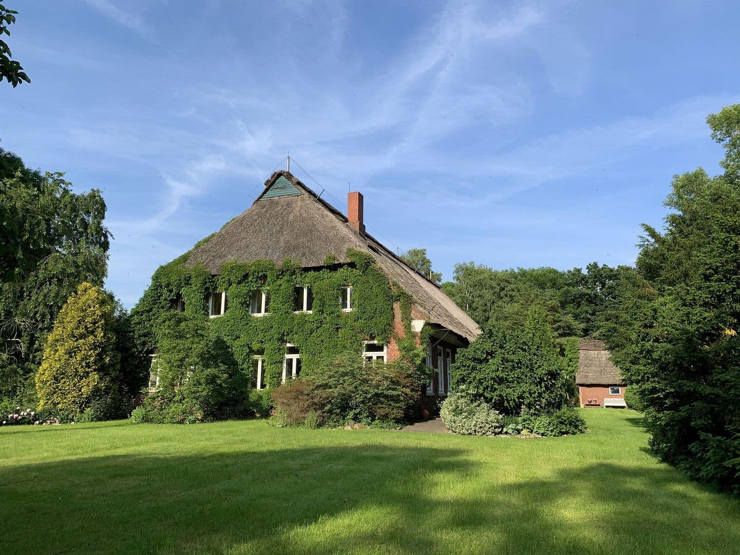 Prodej domu 350 m², pozemek 6.000 m², Hagen im Bremischen, Dolní Sasko Prodej domu 350 m², pozemek 6.000 m², Hagen im Bremischen, Dolní Sasko