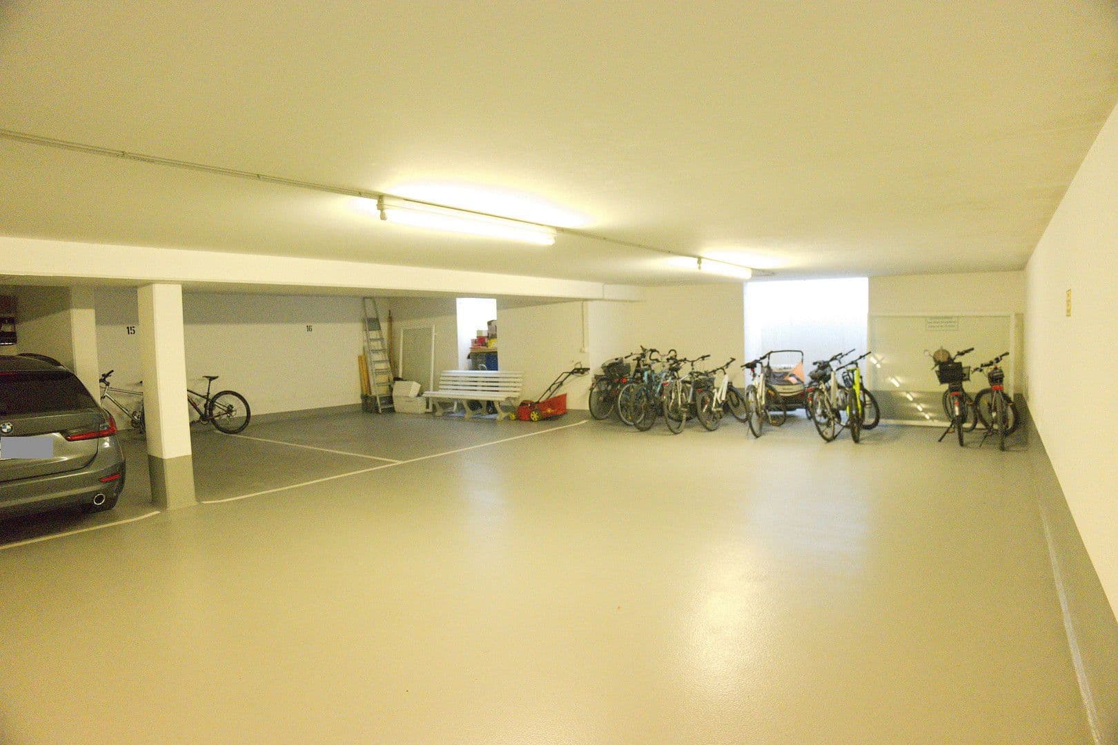 Prodej bytu 3+1 97 m², Hauptstraße 68, Unterschleißheim, Bavorsko Prodej bytu 3+1 97 m², Hauptstraße 68, Unterschleißheim, Bavorsko