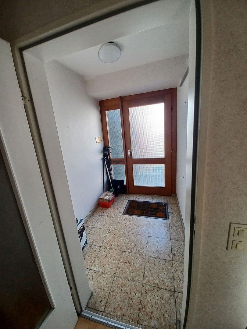 Prodej domu 170 m², pozemek 417 m², Großkrotzenburg, Hessen Prodej domu 170 m², pozemek 417 m², Großkrotzenburg, Hessen