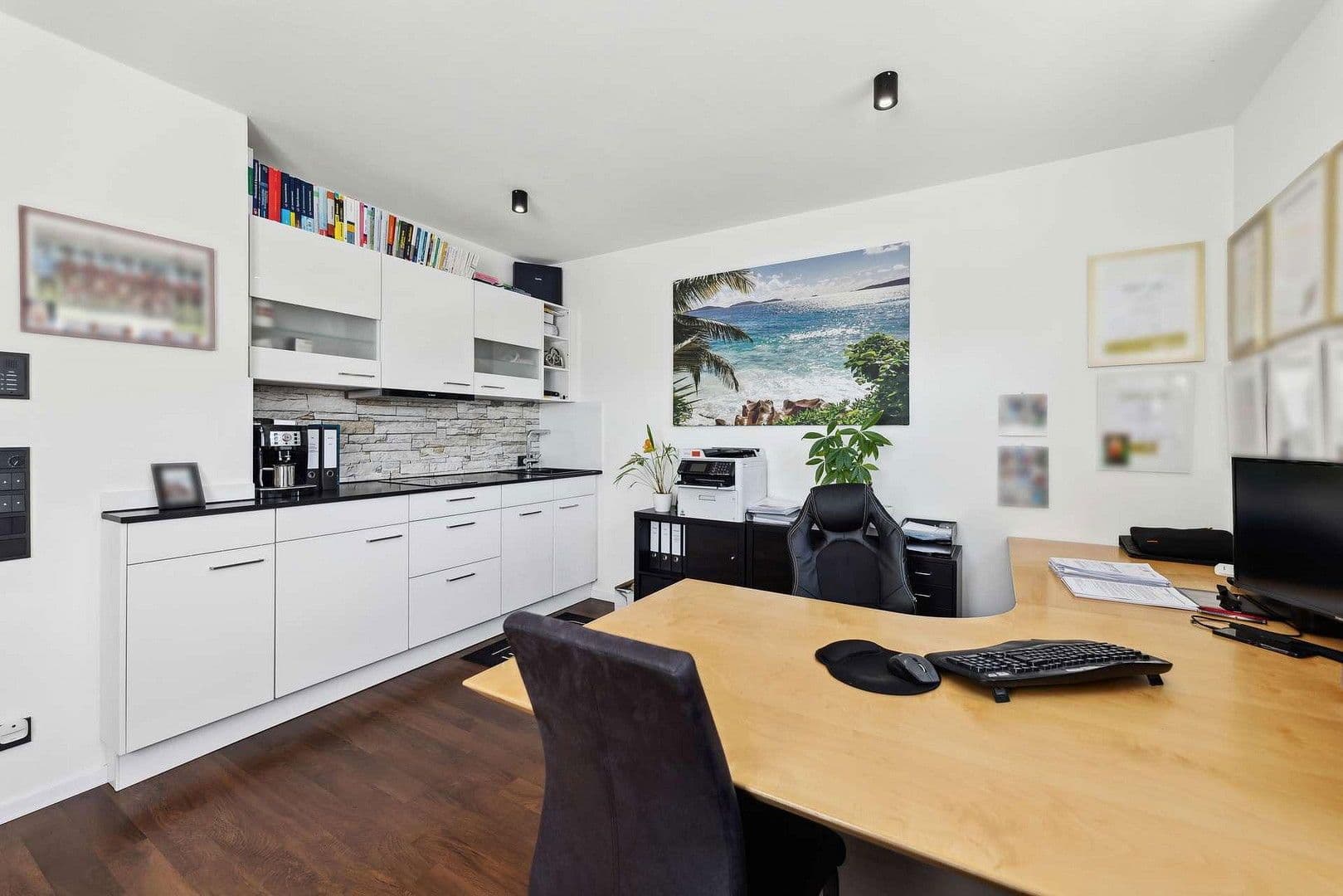 Prodej domu 247 m², pozemek 638 m², Vohburg an der Donau, Bavorsko Prodej domu 247 m², pozemek 638 m², Vohburg an der Donau, Bavorsko