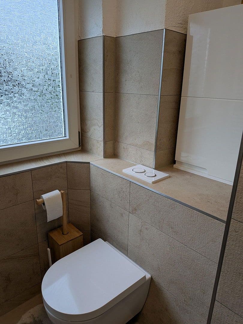 Prodej domu 139 m², pozemek 410 m², Gemmingen, Bádensko-Württembersko Prodej domu 139 m², pozemek 410 m², Gemmingen, Bádensko-Württembersko