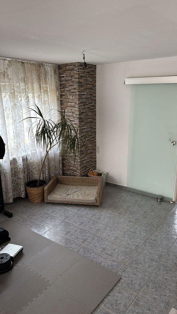 Prodej domu 139 m², pozemek 410 m², Gemmingen, Bádensko-Württembersko Prodej domu 139 m², pozemek 410 m², Gemmingen, Bádensko-Württembersko