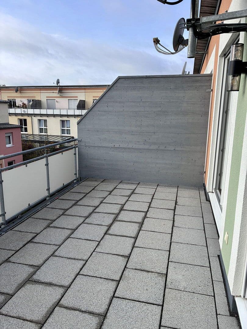 Pronájem domu 140 m², pozemek 137 m², Feucht, Bavorsko Pronájem domu 140 m², pozemek 137 m², Feucht, Bavorsko