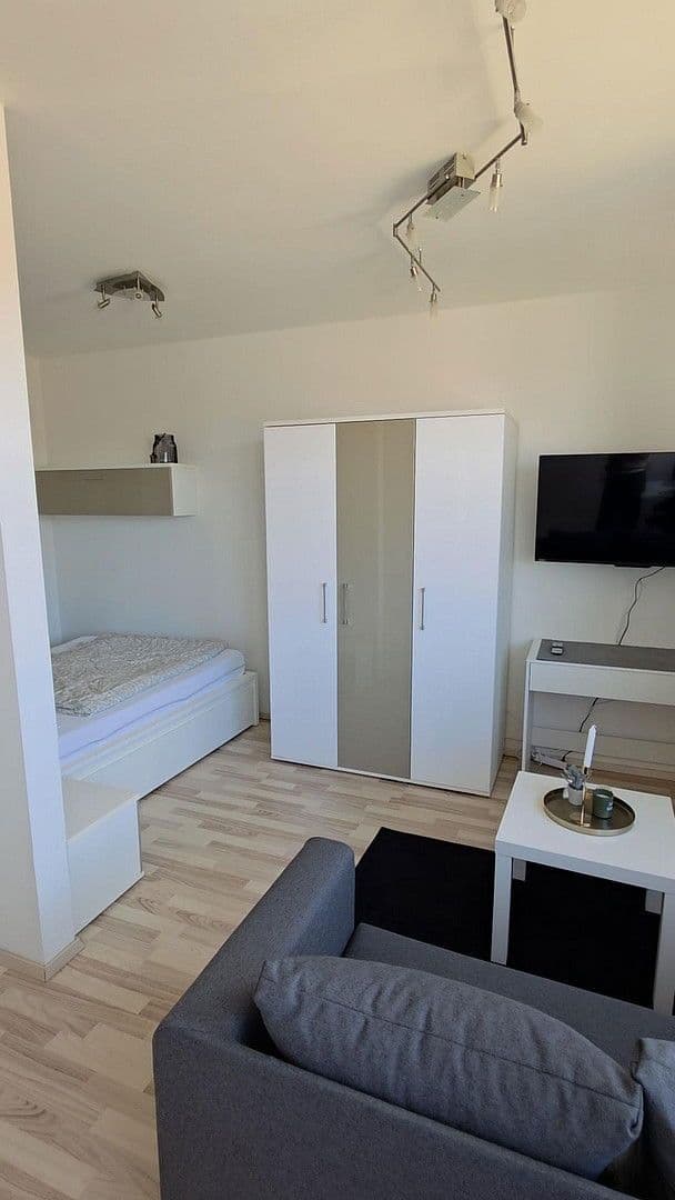 Pronájem bytu 1+1 27 m², Fürth, Bavorsko Pronájem bytu 1+1 27 m², Fürth, Bavorsko