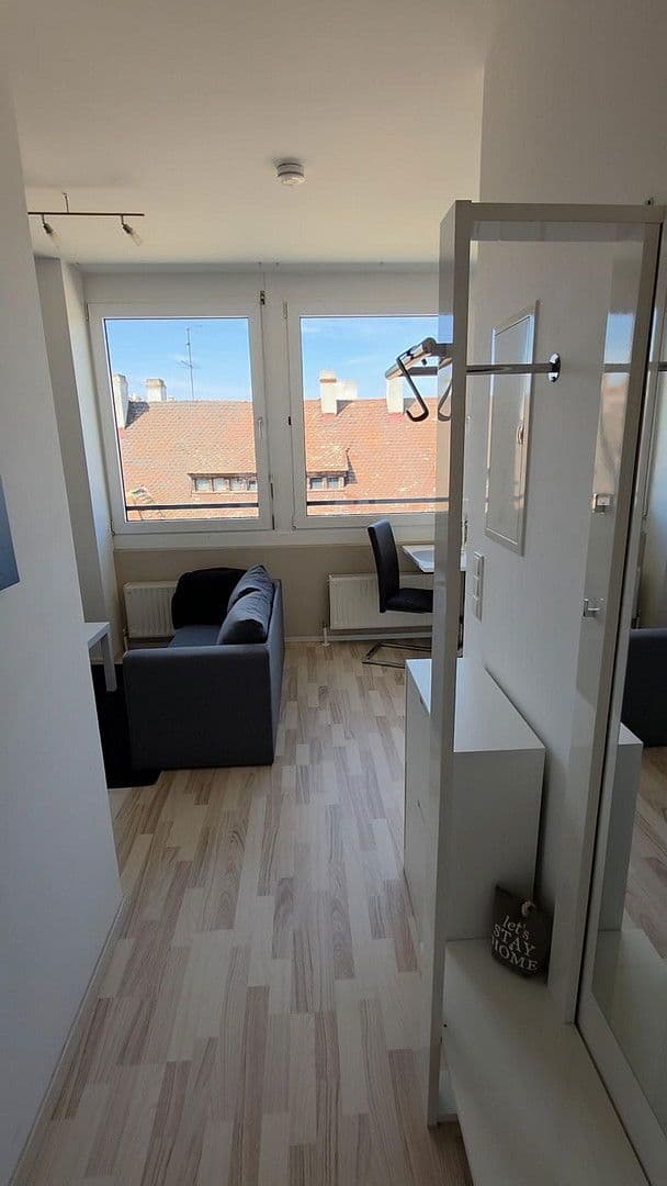 Pronájem bytu 1+1 27 m², Fürth, Bavorsko Pronájem bytu 1+1 27 m², Fürth, Bavorsko