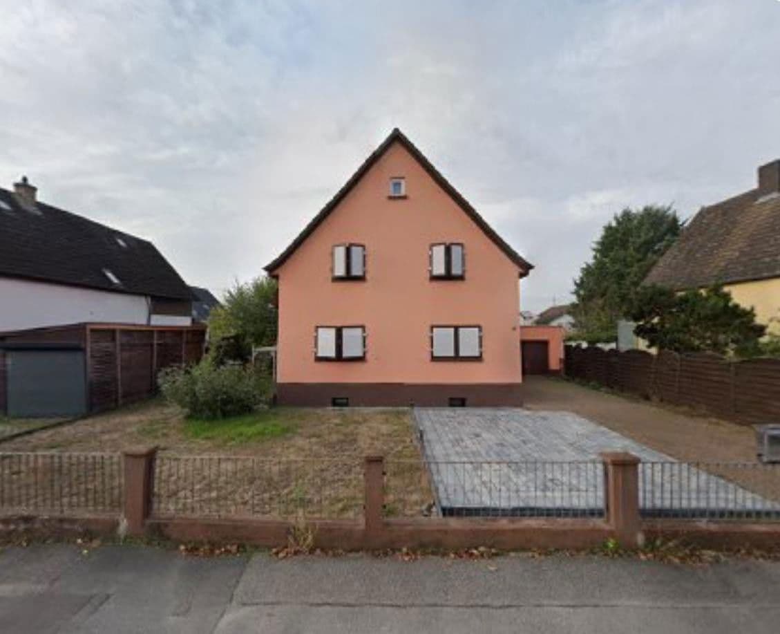 Prodej domu 195 m², pozemek 956 m², Schwetzingen, Bádensko-Württembersko Prodej domu 195 m², pozemek 956 m², Schwetzingen, Bádensko-Württembersko