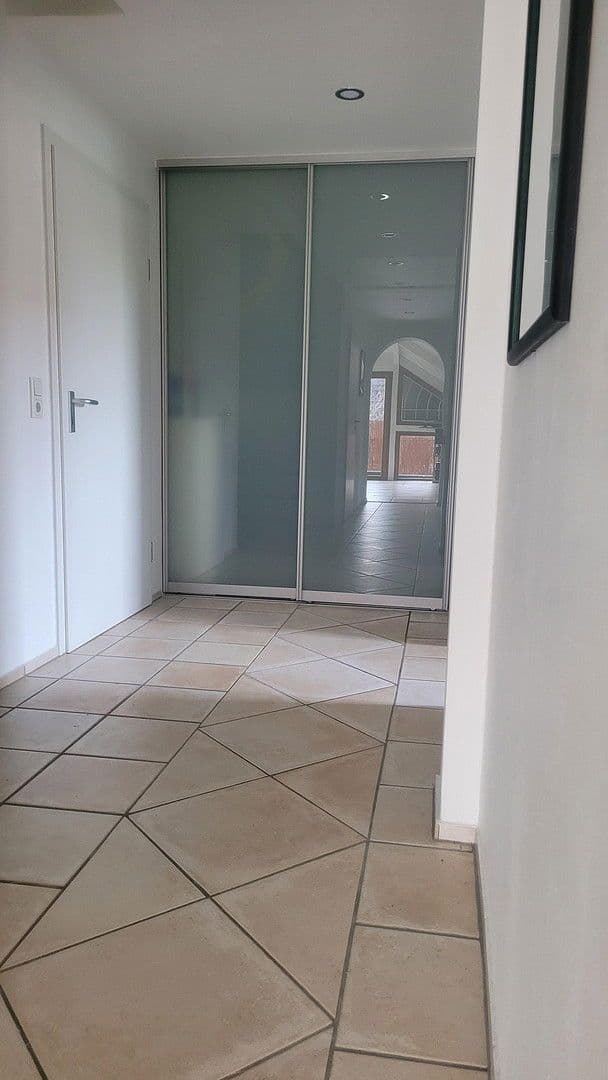 Prodej bytu 3+kk 129 m², Am Weinfaß 60, Rüsselsheim am Main, Hessen Prodej bytu 3+kk 129 m², Am Weinfaß 60, Rüsselsheim am Main, Hessen