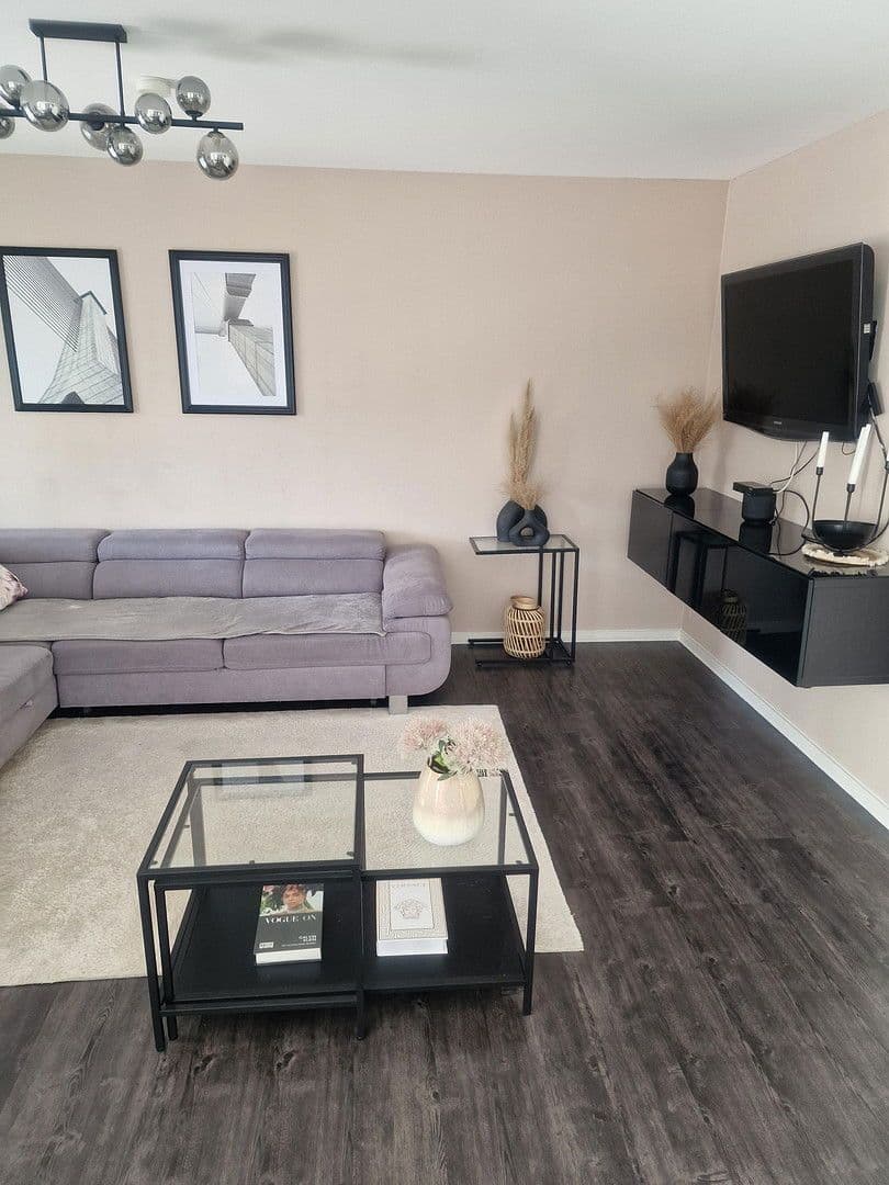 Prodej domu 233 m², pozemek 369 m², Andernach, Porýní-Falc Prodej domu 233 m², pozemek 369 m², Andernach, Porýní-Falc