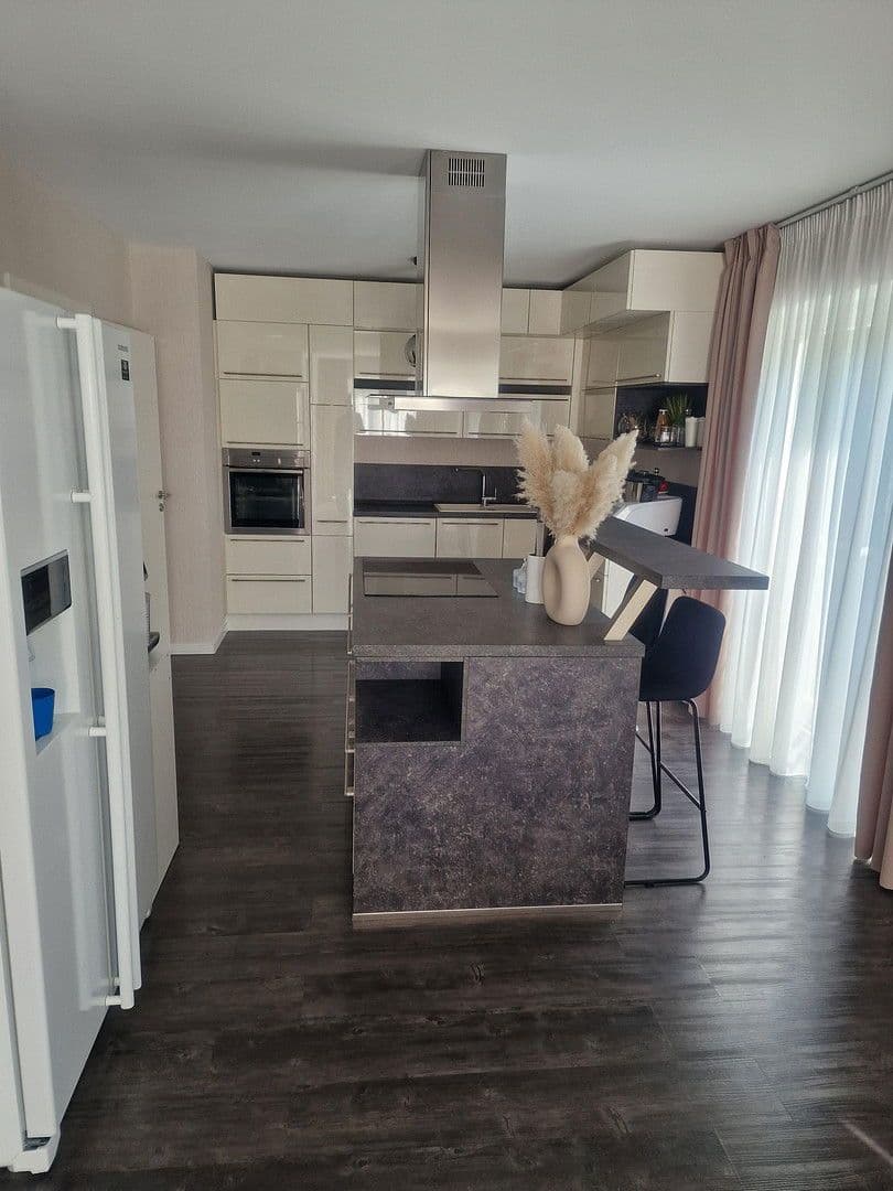 Prodej domu 233 m², pozemek 369 m², Andernach, Porýní-Falc Prodej domu 233 m², pozemek 369 m², Andernach, Porýní-Falc