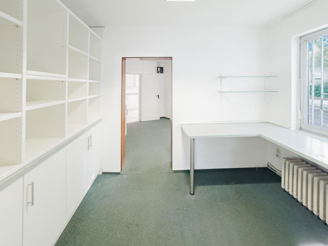 Pronájem nebytového prostoru 202 m², Röntgenstr. 6, Bonn, Severní Porýní-Vestfálsko Pronájem nebytového prostoru 202 m², Röntgenstr. 6, Bonn, Severní Porýní-Vestfálsko