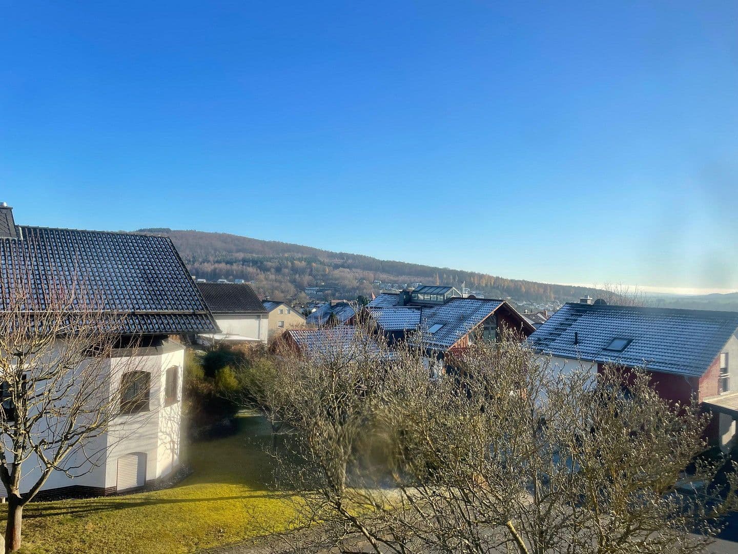 Prodej domu 175 m², pozemek 863 m², Erfurter Str. 4, Bad Emstal, Hessen Prodej domu 175 m², pozemek 863 m², Erfurter Str. 4, Bad Emstal, Hessen