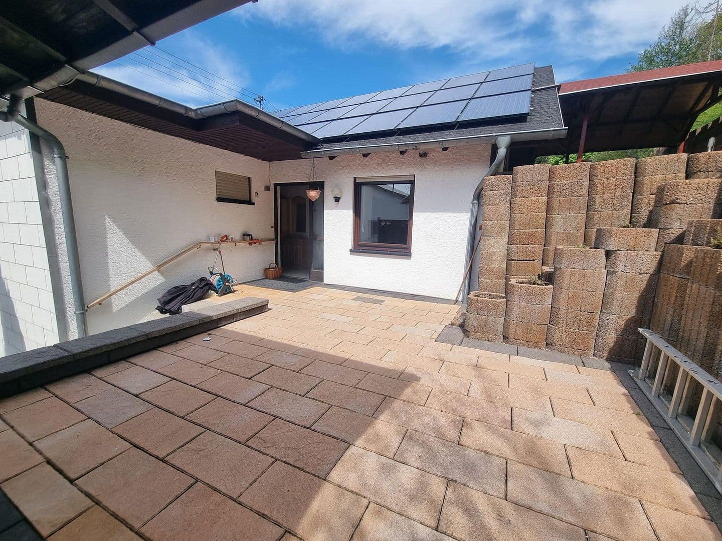 Prodej domu 249 m², pozemek 550 m², Bergstraße 14, Herrstein, Porýní-Falc Prodej domu 249 m², pozemek 550 m², Bergstraße 14, Herrstein, Porýní-Falc