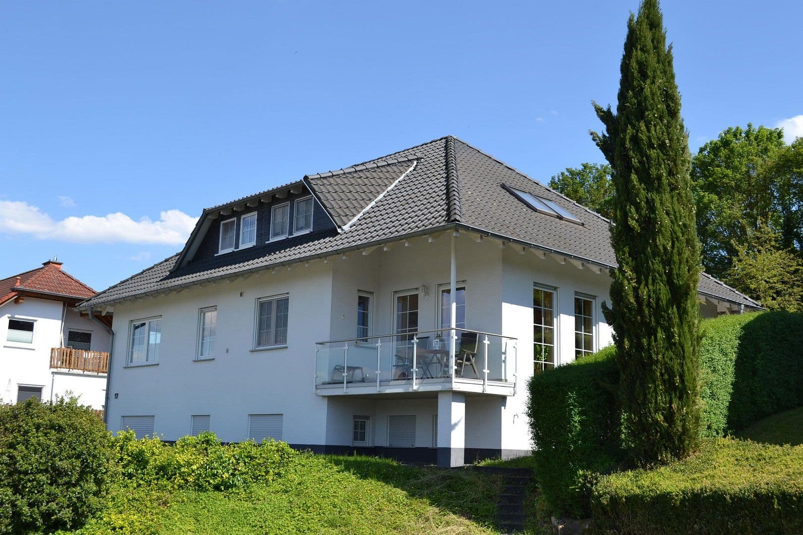 Prodej domu 233 m², pozemek 996 m², Schloßböckelheim, Porýní-Falc Prodej domu 233 m², pozemek 996 m², Schloßböckelheim, Porýní-Falc