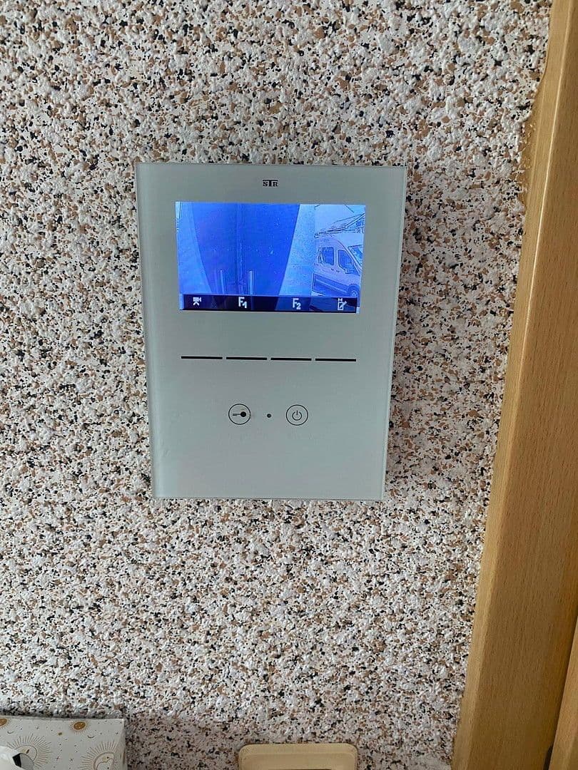 Prodej bytu 3+kk 100 m², Wuppertal, Severní Porýní-Vestfálsko Prodej bytu 3+kk 100 m², Wuppertal, Severní Porýní-Vestfálsko