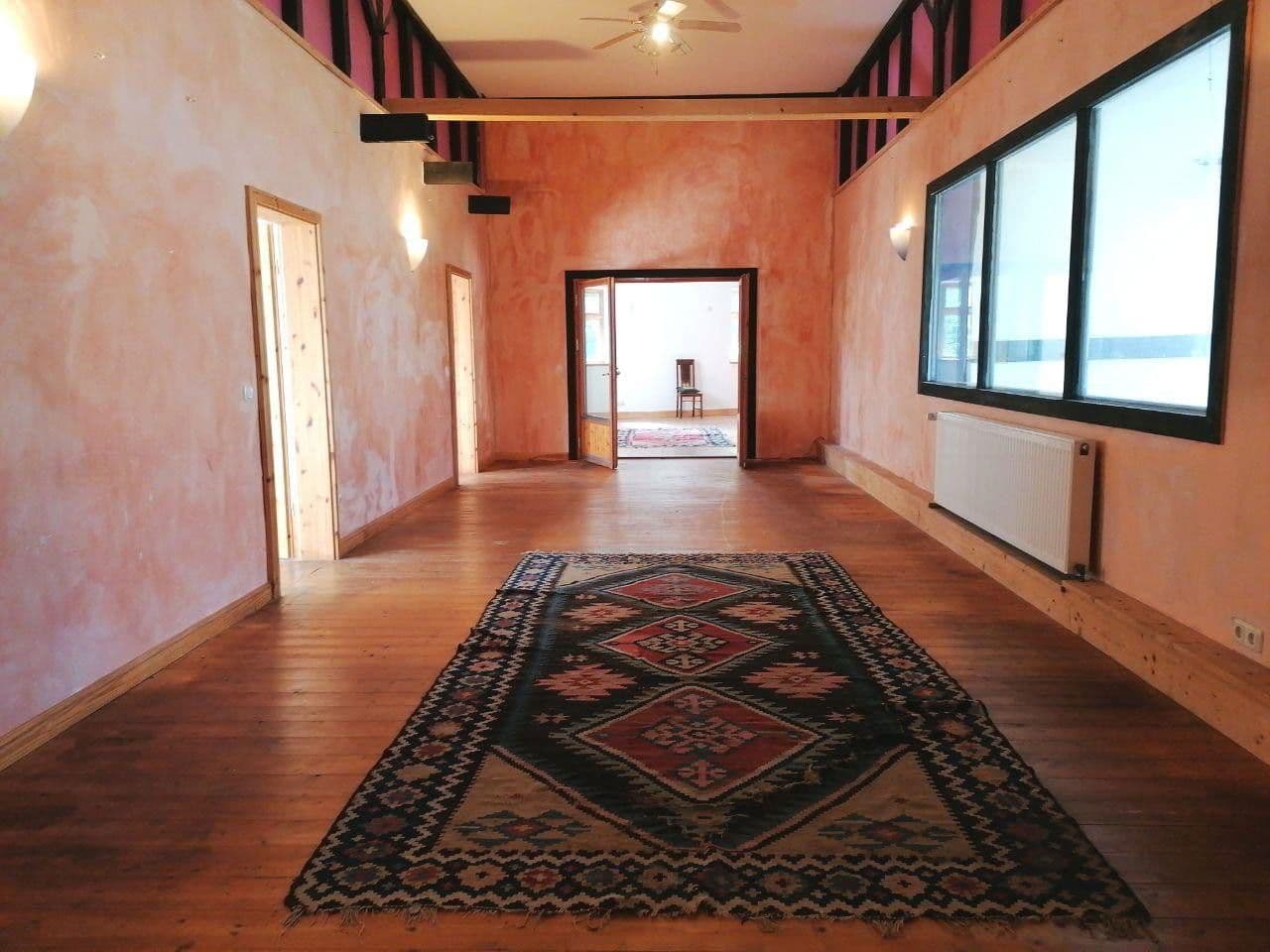 Prodej domu 540 m², pozemek 1.706 m², Lemgow, Dolní Sasko Prodej domu 540 m², pozemek 1.706 m², Lemgow, Dolní Sasko