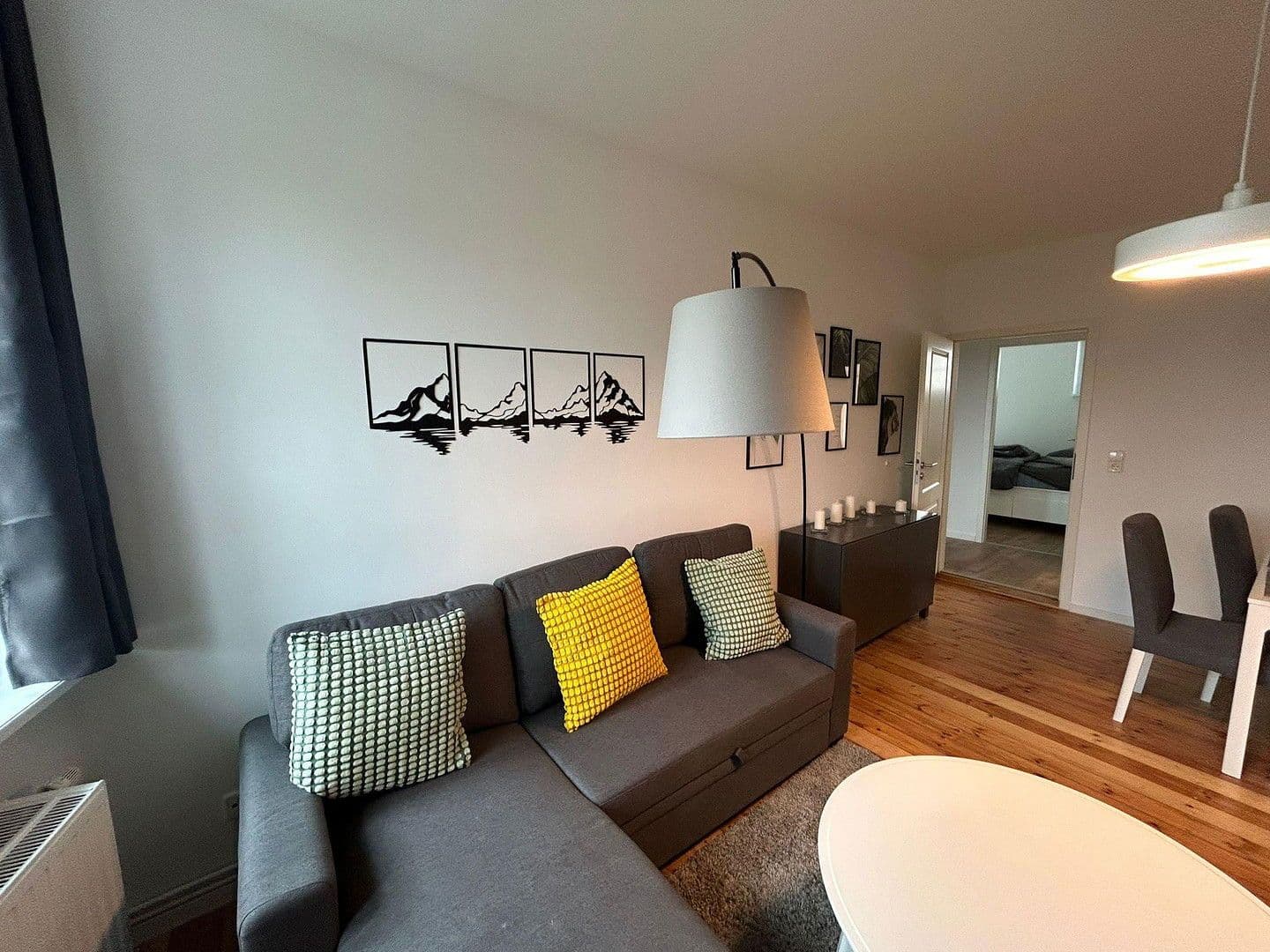 Pronájem bytu 2+1 63 m², Glienicker Weg 88, Berlin, Berlín Pronájem bytu 2+1 63 m², Glienicker Weg 88, Berlin, Berlín