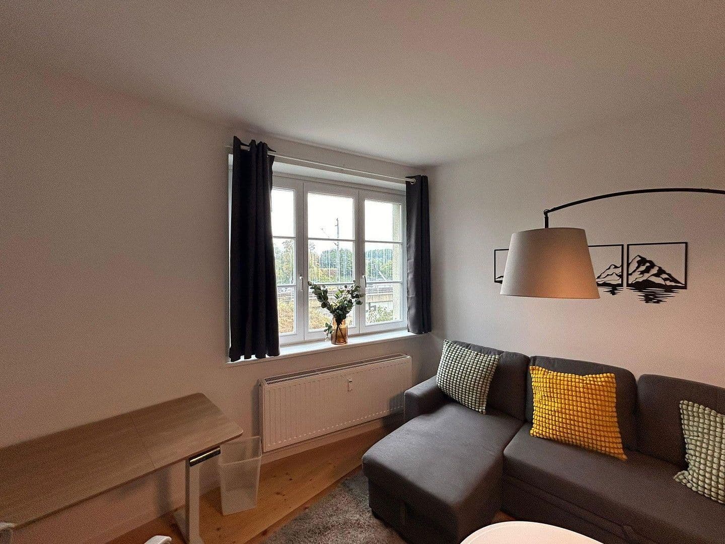 Pronájem bytu 2+1 63 m², Glienicker Weg 88, Berlin, Berlín Pronájem bytu 2+1 63 m², Glienicker Weg 88, Berlin, Berlín