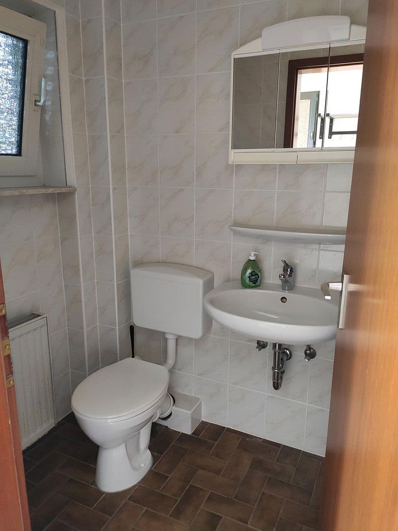 Pronájem domu 250 m², pozemek 300 m², Offenbach-Rumpenheim, Hessen Pronájem domu 250 m², pozemek 300 m², Offenbach-Rumpenheim, Hessen