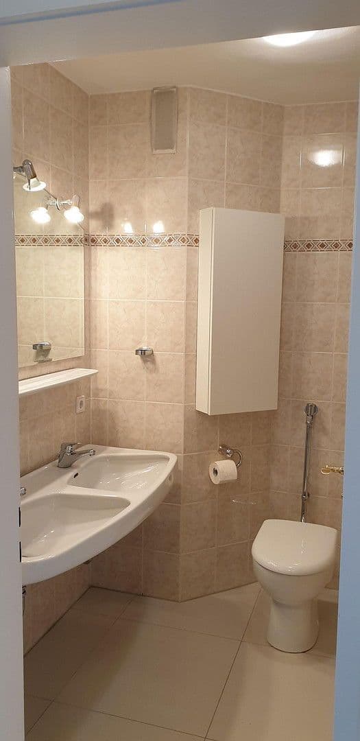 Pronájem domu 171 m², pozemek 193 m², Baldham, Bavorsko Pronájem domu 171 m², pozemek 193 m², Baldham, Bavorsko