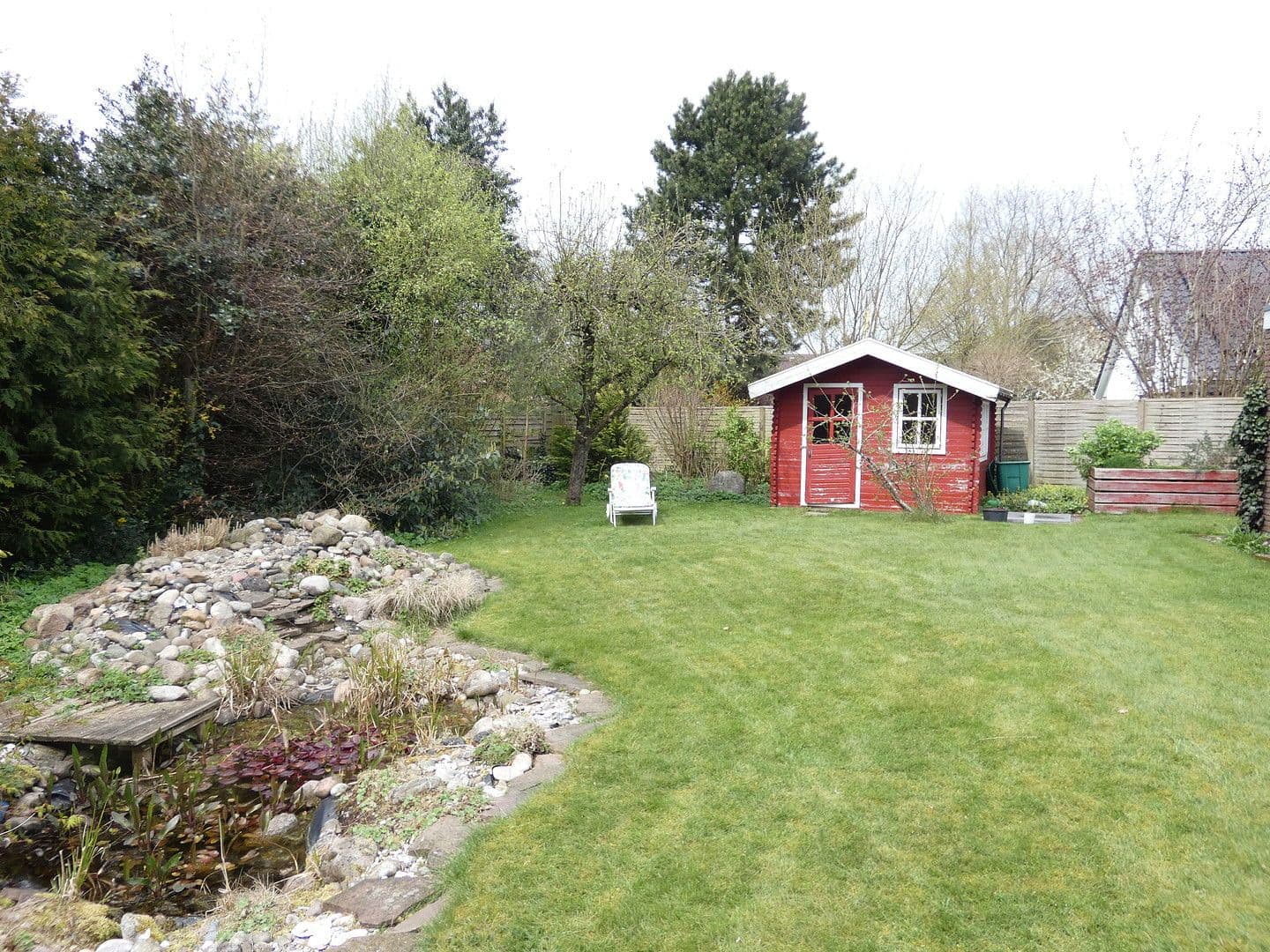 Prodej domu 124 m², pozemek 1.098 m², Husum, Šlesvicko-Holštýnsko Prodej domu 124 m², pozemek 1.098 m², Husum, Šlesvicko-Holštýnsko