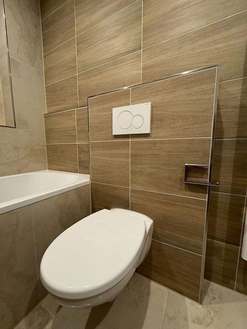 Pronájem bytu 3+1 73 m², Ansbacher Str. 26C, Gunzenhausen, Bavorsko Pronájem bytu 3+1 73 m², Ansbacher Str. 26C, Gunzenhausen, Bavorsko