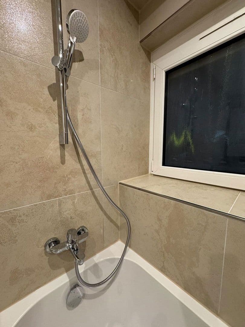 Pronájem bytu 3+1 73 m², Ansbacher Str. 26C, Gunzenhausen, Bavorsko Pronájem bytu 3+1 73 m², Ansbacher Str. 26C, Gunzenhausen, Bavorsko