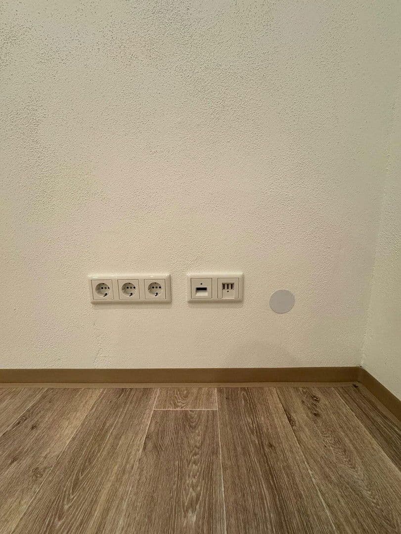 Pronájem bytu 3+1 73 m², Ansbacher Str. 26C, Gunzenhausen, Bavorsko Pronájem bytu 3+1 73 m², Ansbacher Str. 26C, Gunzenhausen, Bavorsko