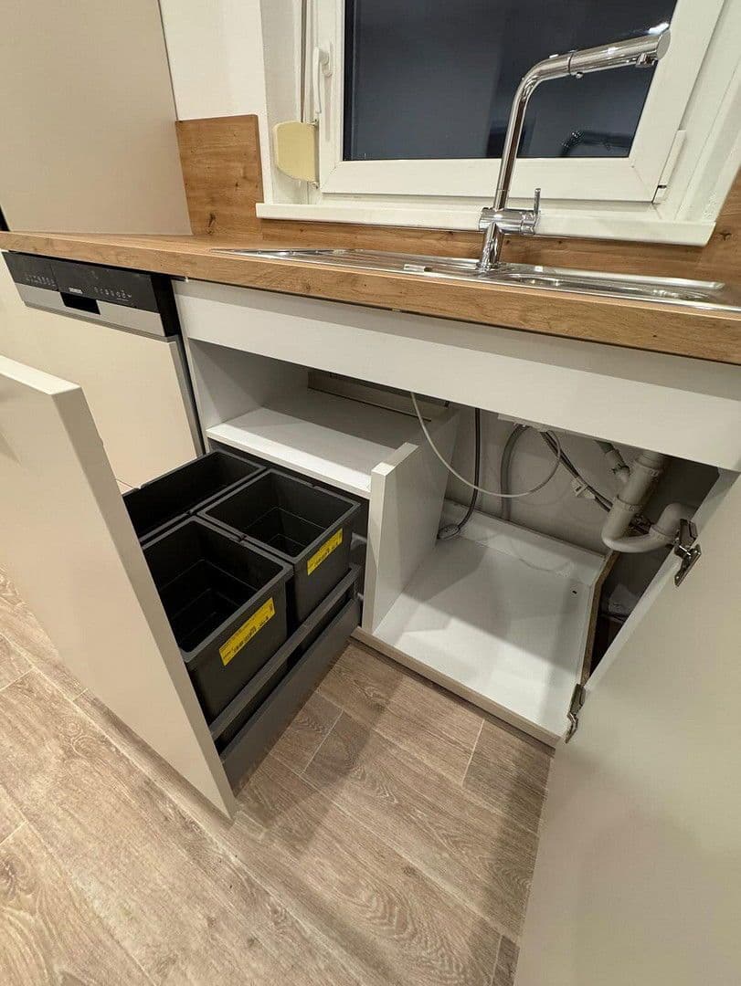 Pronájem bytu 3+1 73 m², Ansbacher Str. 26C, Gunzenhausen, Bavorsko Pronájem bytu 3+1 73 m², Ansbacher Str. 26C, Gunzenhausen, Bavorsko