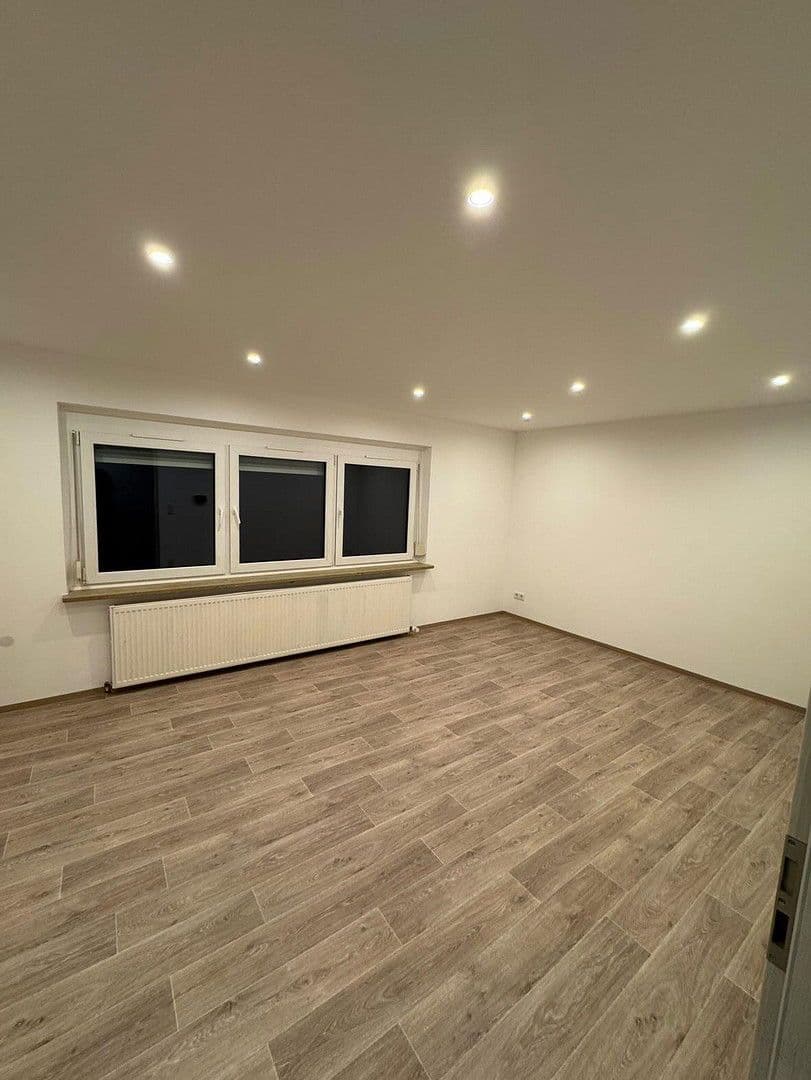 Pronájem bytu 3+1 73 m², Ansbacher Str. 26C, Gunzenhausen, Bavorsko Pronájem bytu 3+1 73 m², Ansbacher Str. 26C, Gunzenhausen, Bavorsko