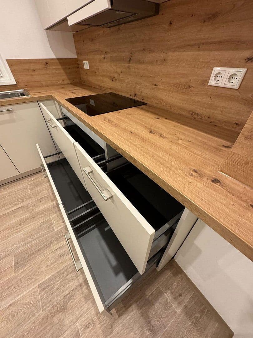 Pronájem bytu 3+1 73 m², Ansbacher Str. 26C, Gunzenhausen, Bavorsko Pronájem bytu 3+1 73 m², Ansbacher Str. 26C, Gunzenhausen, Bavorsko