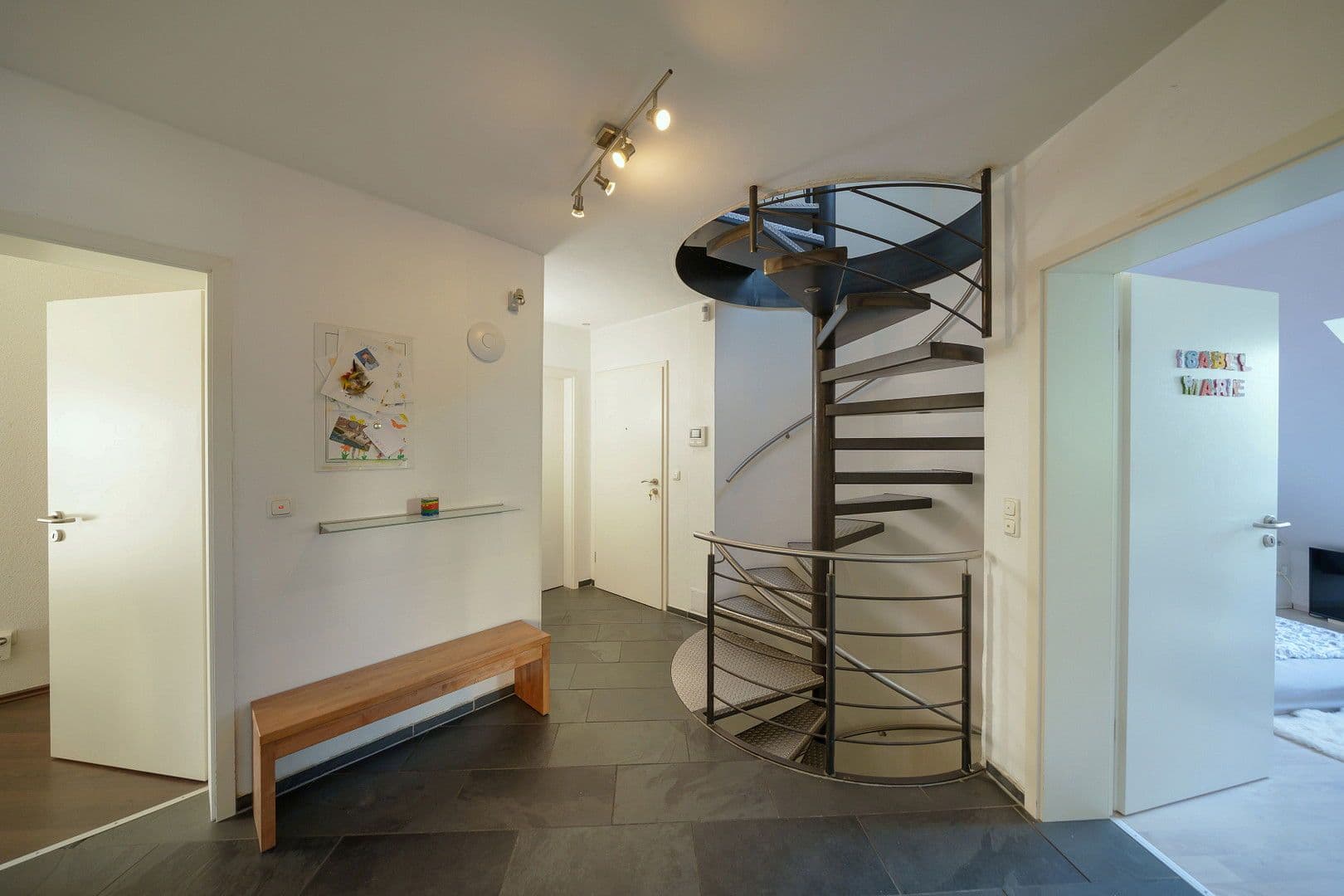 Prodej bytu 220 m², Bochum, Severní Porýní-Vestfálsko Prodej bytu 220 m², Bochum, Severní Porýní-Vestfálsko