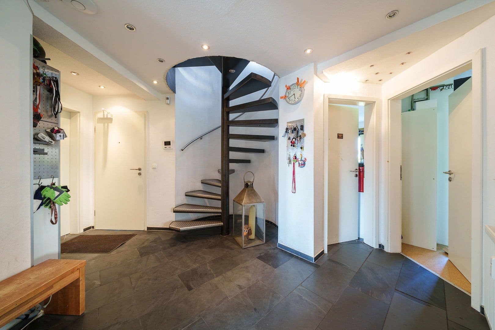 Prodej bytu 220 m², Bochum, Severní Porýní-Vestfálsko Prodej bytu 220 m², Bochum, Severní Porýní-Vestfálsko